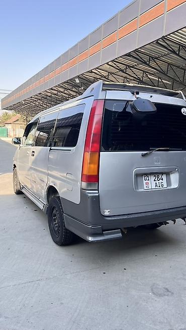 дом на колесо: Honda Stepwgn: 1996 г., Бензин, Минивэн — 4