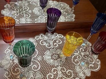 Qədəhlər: Qədəhlər — 8