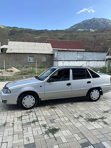 385 55: Daewoo Nexia: 2010 г., 1.5 л, Механика, Бензин, Седан — 5