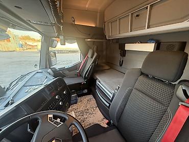 тентованный: Тягач, Renault, Тентованный — 6
