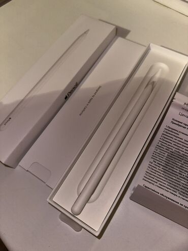 колер для воды: Стилус Apple Pencil в белом цвете. Устройство поставляется в