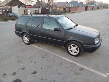 Volkswagen: Volkswagen Golf: 1994 г., 1.8 л, Механика, Бензин, Универсал