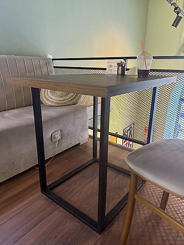 bar stulu: Sənaye3dene üslubunda bar/kiçik yemək masası - Dizayn: Minimalist — 2