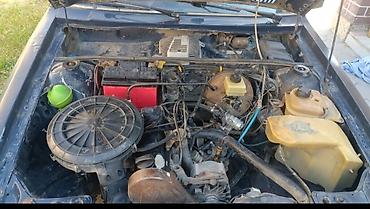 под выкуп автомобилей: Audi 80: 1987 г., 1.8 л, Механика, Бензин, Седан — 8