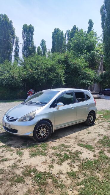 хонда сивик леви руль автамат хежибек серебристый: Honda Fit: 2002 г., 1.3 л, Автомат, Бензин, Седан