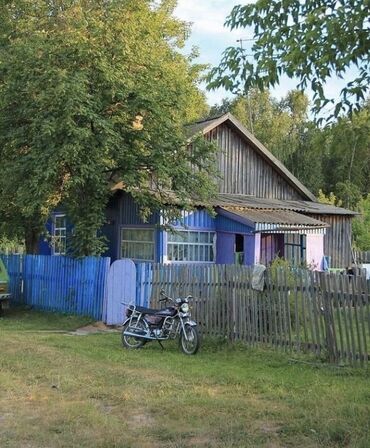 продается дом в село гроздь: 100 м², 5 комнат, Требуется ремонт Без мебели
