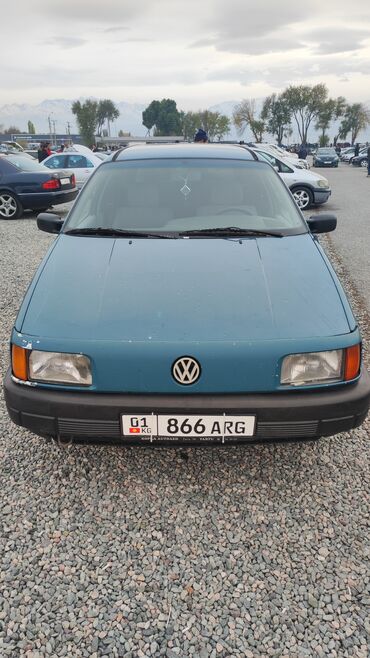 пасат в5: Volkswagen Passat: 1992 г., 2 л, Механика, Бензин, Универсал