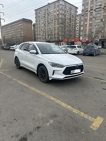 BYD: BYD E2: 2021 г., Электромобиль, Хэтчбэк — 3