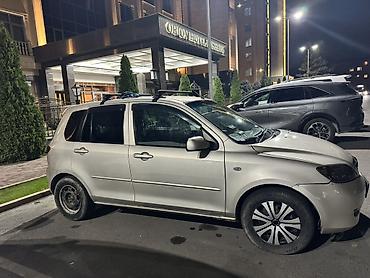 mazda 3 2005: Mazda Demio: 2003 г., 1.3 л, Автомат, Бензин, Хэтчбэк — 3
