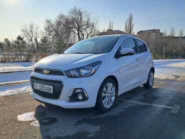 машина маленкий: Chevrolet Spark: 2015 г., 0.1 л, Вариатор, Бензин, Хэтчбэк