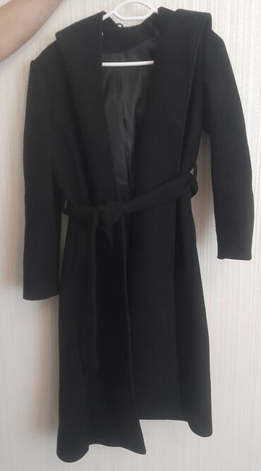 qadınlar üçün klassik palto: Palto L (EU 40), rəng - Qara