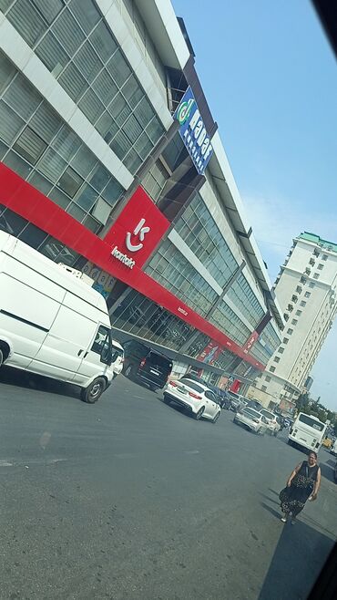 Tibb, əczaçılıq: Oz evimde uşağ baxıram kim isdeyir yazsın yatilda qala biler