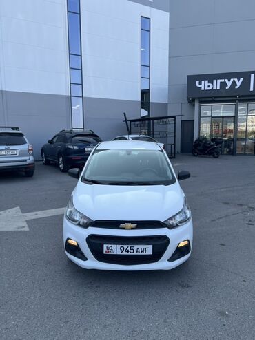 машина алам расрочкага: Chevrolet Spark: 2017 г., Вариатор, Бензин, Хетчбек