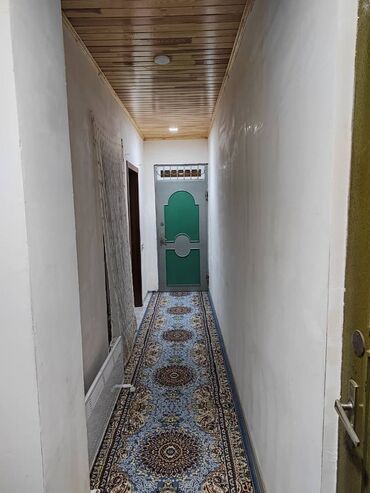 Həyət evləri və villaların satışı: Binəqədi qəs. 5 otaqlı, 175 kv. m, Kredit var, Orta təmir — 28