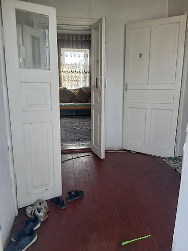 Продажа коттеджей и домов: Продаётся жилой дом с приусадебным участком.С двумя документа сразу — 8