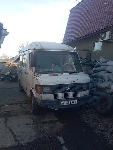 ли 9 авто: Mercedes-Benz T1: 1991 г., 2.9 л, Механика, Дизель, Фургон — 4