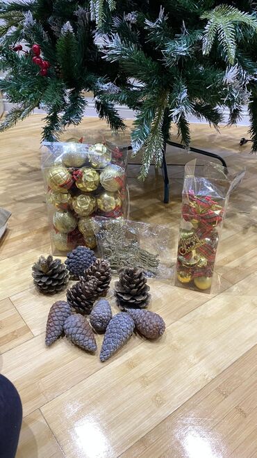 Yeni il ağacları: Tam bəzədilmiş süni Yeni il şam ağacı seti - Realistik sıx budaqlar — 5