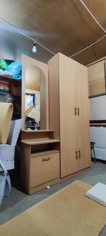 стол с регулировкой высоты бишкек: Шкаф для одежды, Б/у, ЛДСП