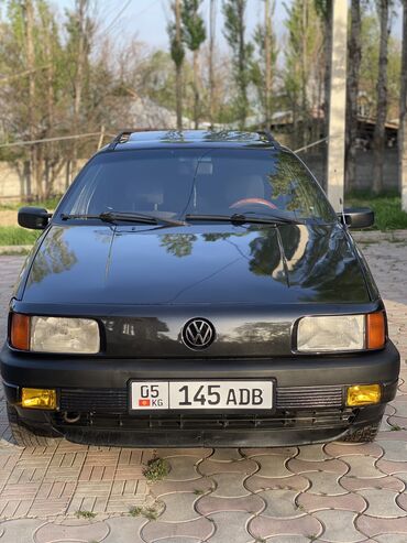 my bottle: Volkswagen Passat: 1992 г., 1.8 л, Механика, Бензин, Универсал