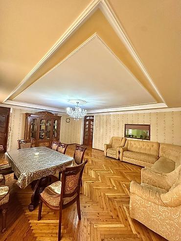 ev algi satgi: Gəncə, 5 otaqlı, Köhnə tikili, 112 kv. m — 1