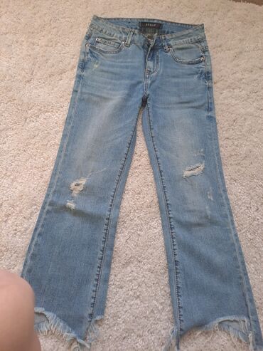 женские укороченные джинсы: Джинсы и брюки, Б/у