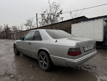 Mercedes-Benz: Mercedes-Benz E-Class: 1993 г., 3.2 л, Механика, Бензин, Купе