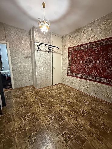 105: 3 комнаты, 82 м², Асанбай мкр 105 серия, 3 этаж, Косметический ремонт — 3