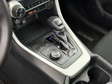 Toyota: Toyota RAV4: 2019 г., 2.5 л, Вариатор, Гибрид, Кроссовер — 11