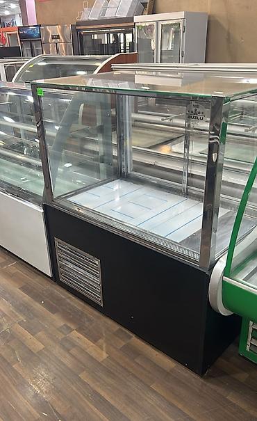 Şüşə vitrinli soyuducu piştaxta - Məhsul növü: soyuducu vitrinin