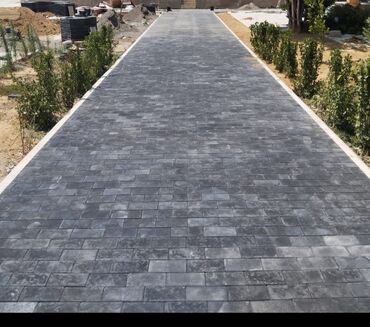 Ağlay: Müxtəlif formalarda tamet daslarin topdan ve perakende satış istehsal — 5