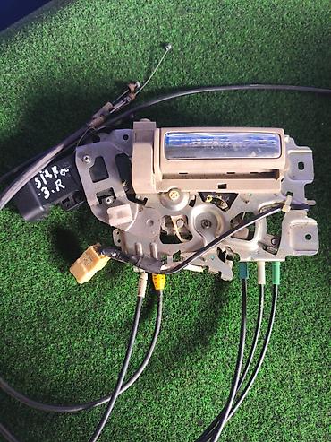 step rf3: Задняя правая дверная ручка Дверная ручка Toyota Б/у, Оригинал — 1