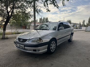 Toyota: Toyota Avensis: 2001 г., 1.8 л, Механика, Бензин, Универсал