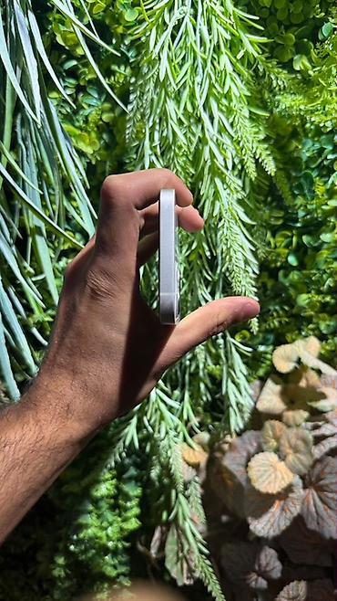maqnit usb: IPhone 13, 128 GB, Gümüşü, Simsiz şarj — 2