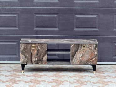 TV altlığı: *TV📺STEND* 90 azn çatdırılma pulsuz(şəhərin içi ətrafı ) Ölçü — 28