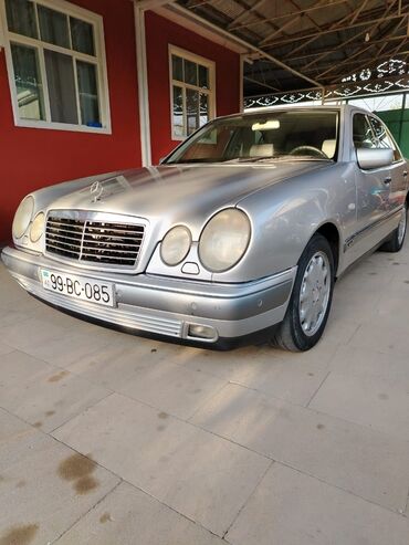 Продажа авто: Mercedes-Benz : 2.4 л | 1999 г. Седан