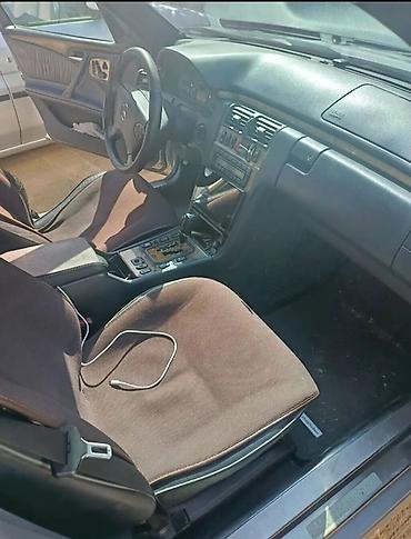 мереке авто: Mercedes-Benz E-Class: 2001 г., 3.2 л, Автомат, Бензин, Седан — 3