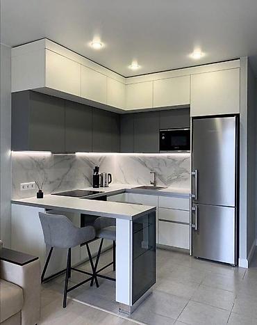 Посуточная аренда квартир: 1 комната, Душевая кабина, Постельное белье, Кондиционер — 12