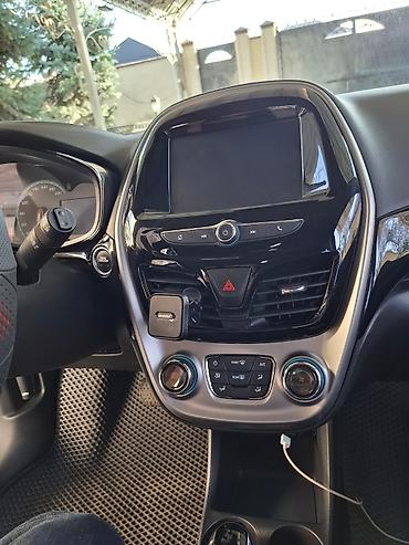 Chevrolet: Chevrolet Spark: 2016 г., 0.1 л, Автомат, Бензин, Хэтчбэк — 15