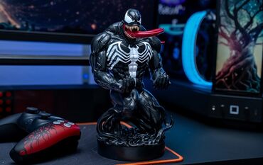 pultlu: Venom pult tutucu
