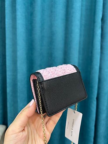 Другие сумки: Мини-сумочка Charles&Keith
Оригинал 🇺🇸 — 9