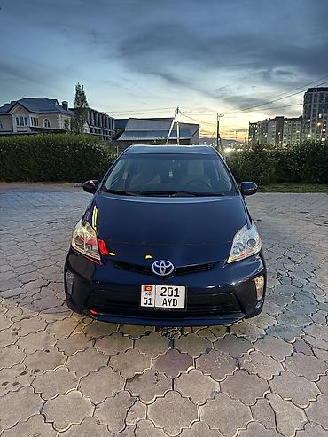 на 211: Toyota Prius: 2015 г., 1.8 л, Автомат, Гибрид, Хэтчбэк — 9
