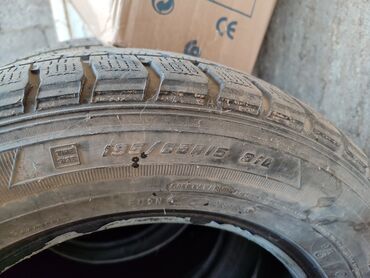 Шины: Шины 195 / 65 / R 15, Зима, Б/у, Комплект, Легковые, Корея, GoodYear