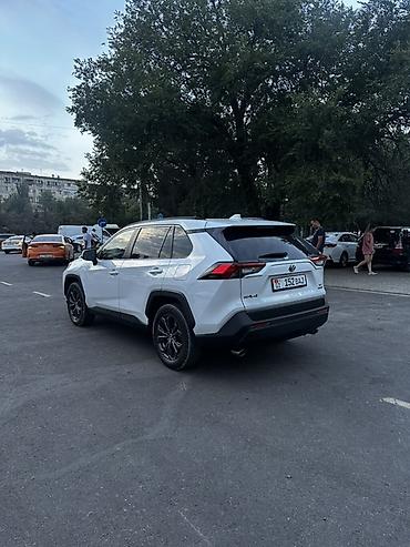 2023: Toyota RAV4: 2023 г., 2.5 л, Гибрид, Кроссовер — 9