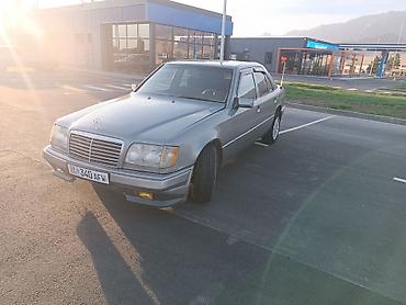 аварийная мерс 210: Mercedes-Benz W124: 1989 г., 3 л, Механика, Дизель, Седан — 7