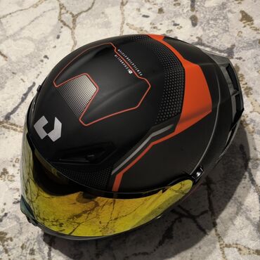 Moto dəbilqələr: Uchoose markalı qara modular motosiklet dəbilqəsi. Narıncı və boz