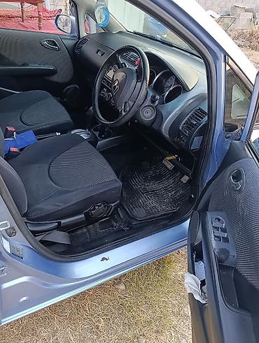 kawasaki ninja: Honda Fit: 2003 г., 1.5 л, Вариатор, Бензин, Хэтчбэк — 9