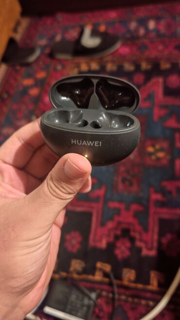 Audio: HUAWEI freebuds 5i case satılır bakıya göndərmək mümkündür