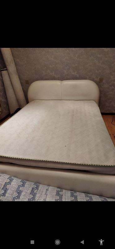 Çarpayılar: Yataq. 800₼ alınıb2 il əvvəl. çox az istifadə olunub .Bazalıdır — 2