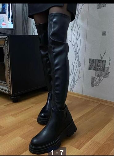 Çəkmələr: Uzunboğaz, Ölçü: 39, rəng - Qara, Yeni -da lalafo.az — 13 Çəkmələr: Uzunboğaz, Ölçü: 39, rəng - Qara, Yeni — 13