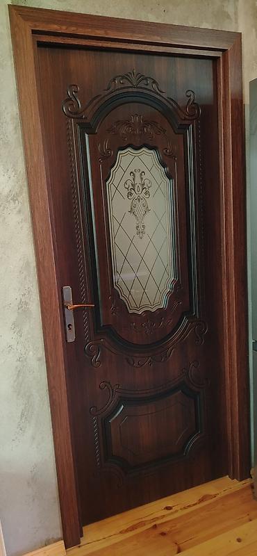 nerj cen: Klassik üslubda daxili otaq qapısı 2 ədəddir satılır ölçüsü 90×2 m — 2
